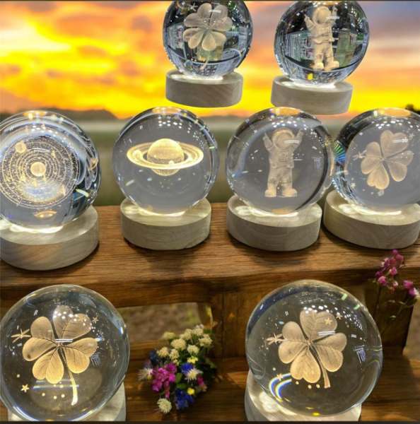 Ud Lámpara Esfera 18cm